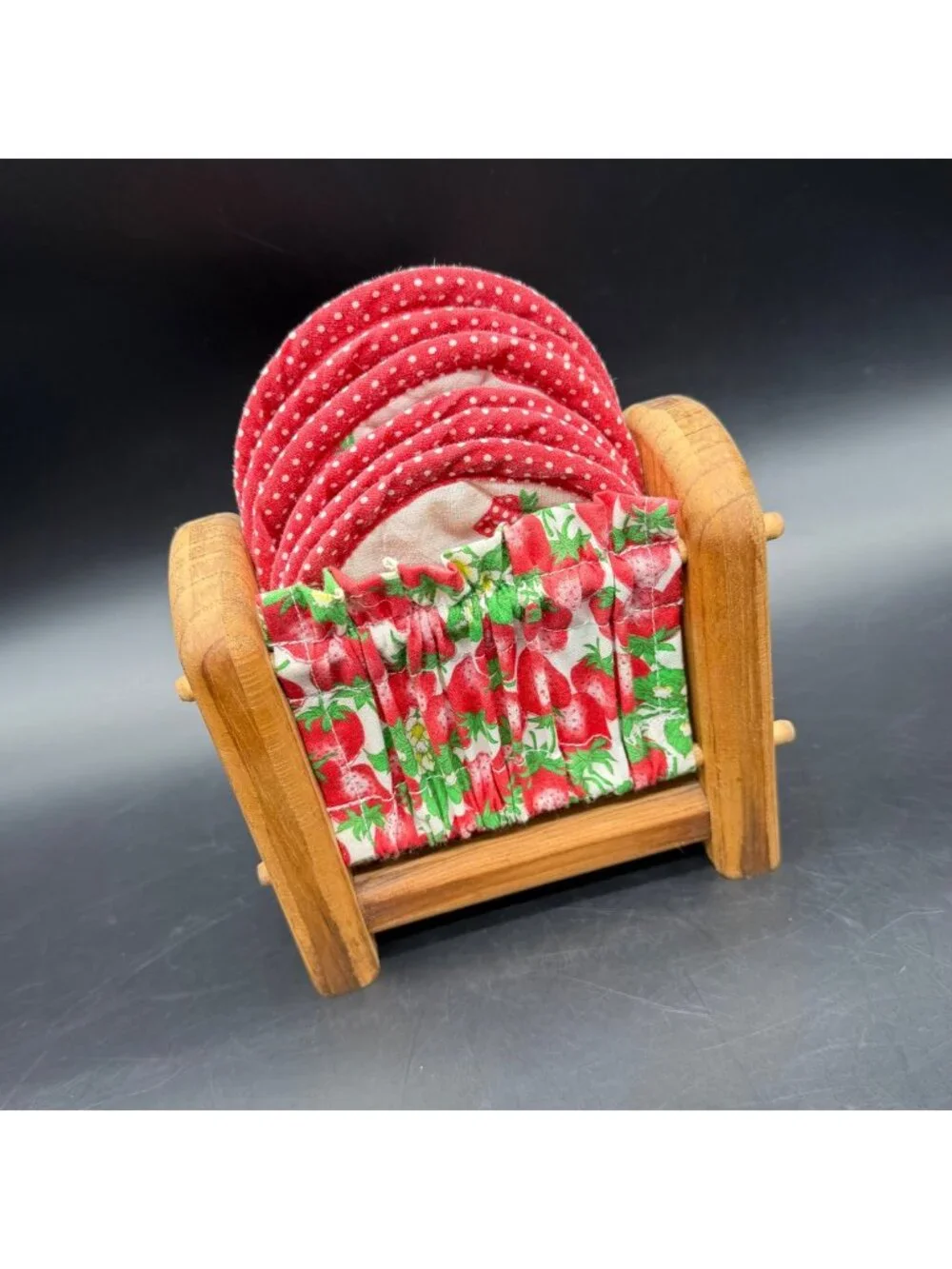 Quilted Strawberry Coasters Wood Holder Farmhouse Cottage Set Of 6 Polka Dots